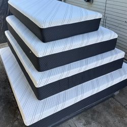 Twin Size Mattress Memory Foam 10"    New Mattresses In A Plastic Sealed 