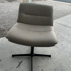 Cloud Chair ( Chair) 