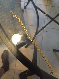 Gold bracelet plated