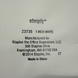 Staples Simply 1 Inch White Binders and 1/2 inch binders