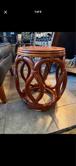 Antique beautiful Rosewood pedestal Plants stand