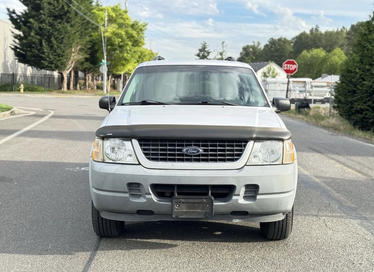 2002 Ford Explorer