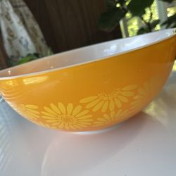 Vintage Pyrex  - Daisy, Gooseberry, Early American & More  lot or separate