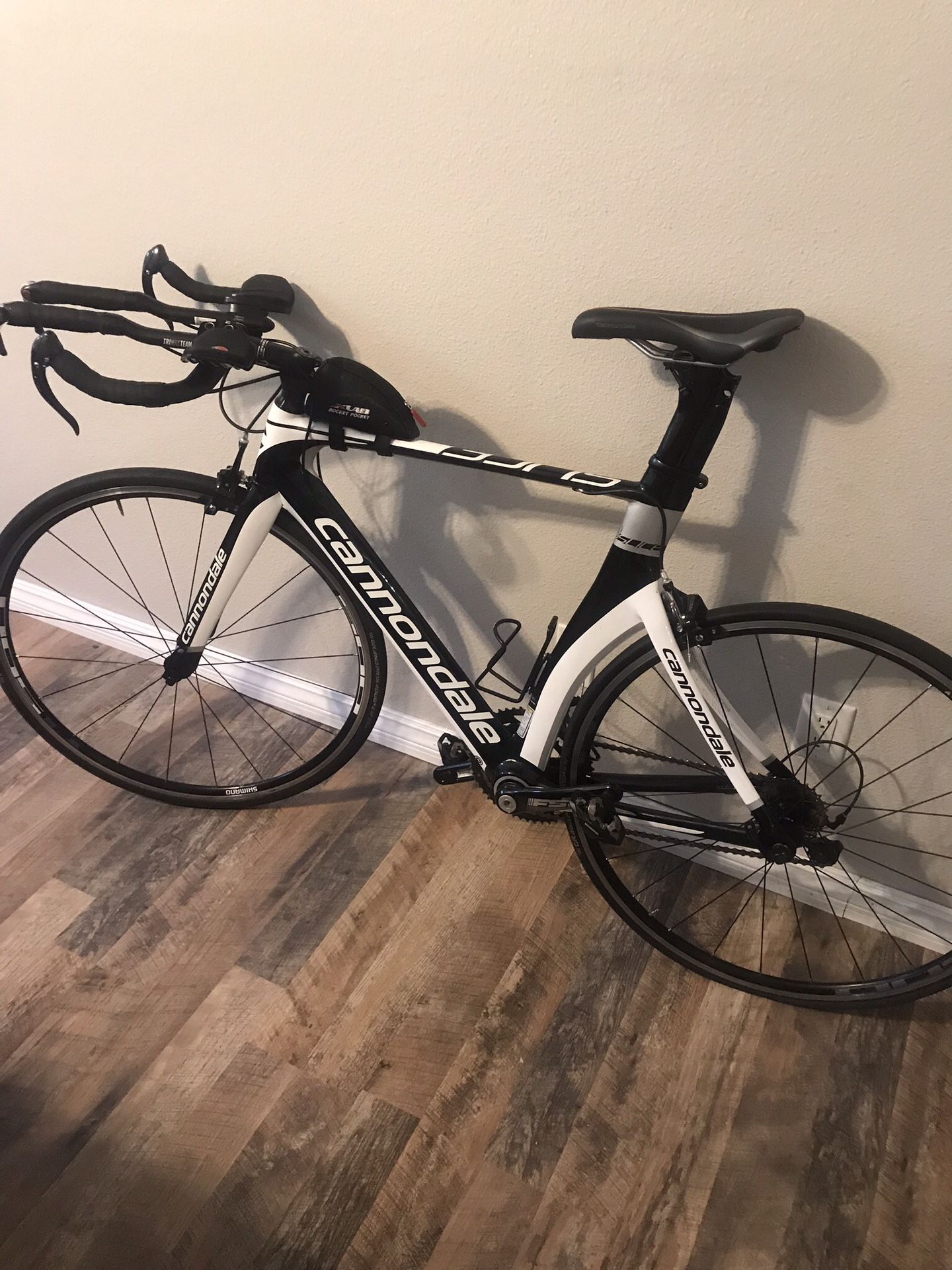 Cannondale Slice 105, Size 56, full carbon frame and fork