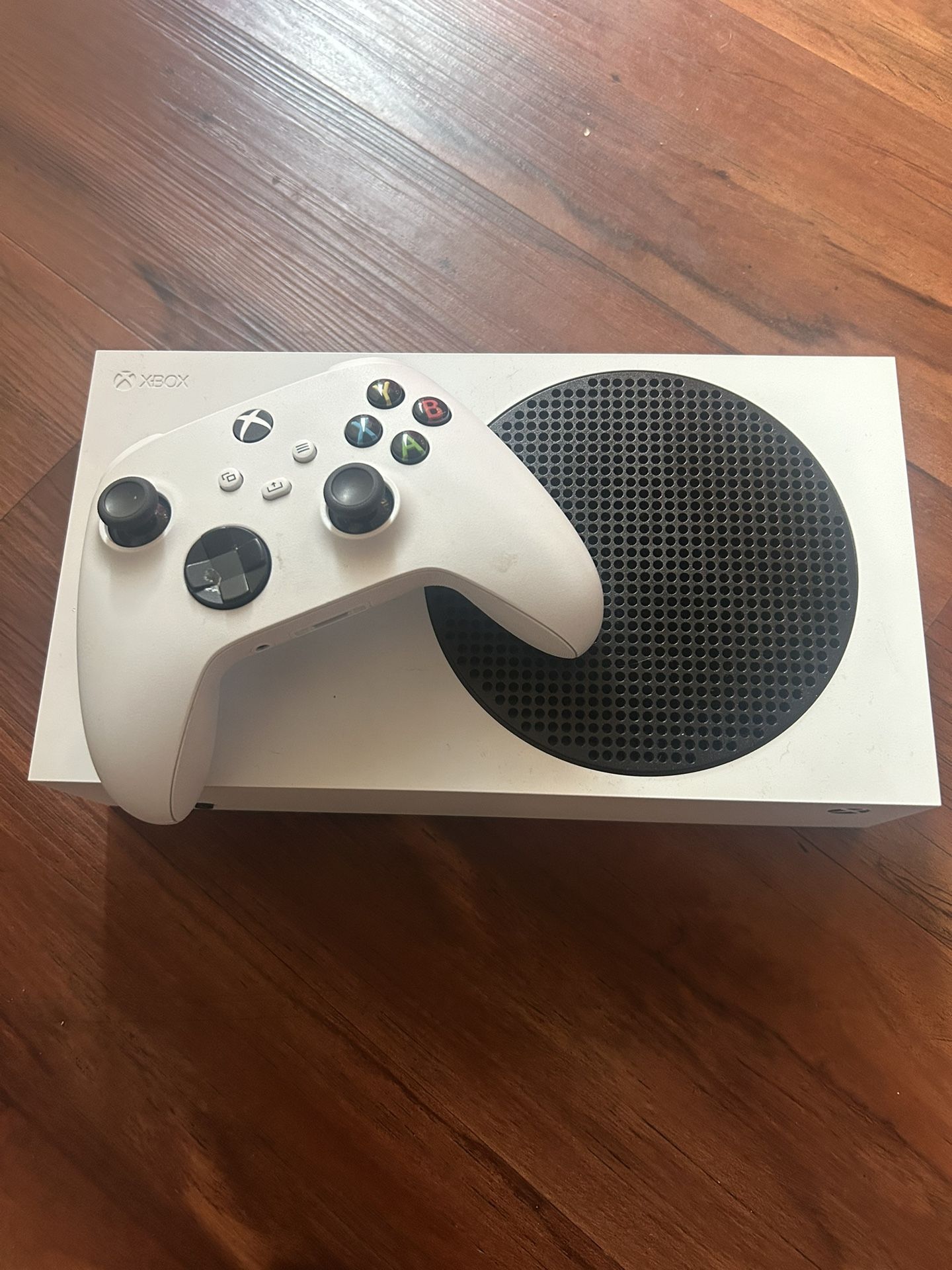 XBOX SERIES S 512GB WITH ONE CONTROLLER 