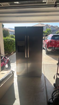Frigidaire Refrigerator
