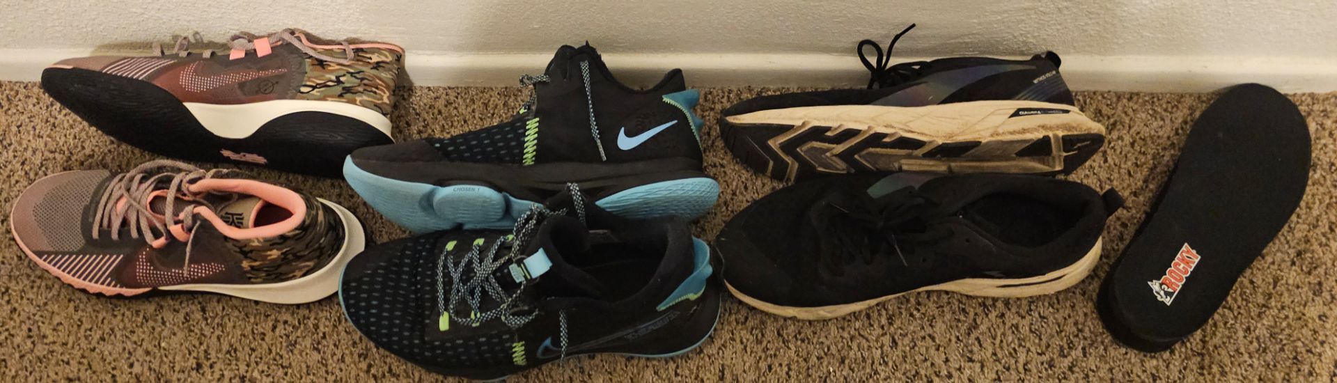 Mens shoes size 14