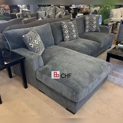Comfortable livingroom sectional sofa