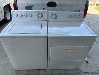 Washer and Gas Dryer