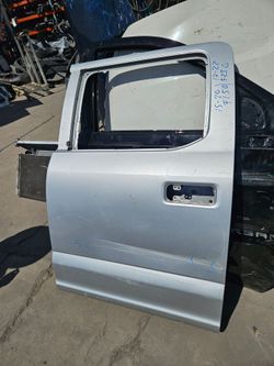 Ford F150 f250 driver  rear door oem 15 to 20
