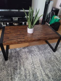 NICE COFFEE TABLE