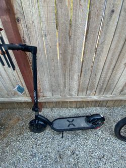 E scooter used works fine don’t really use anymore