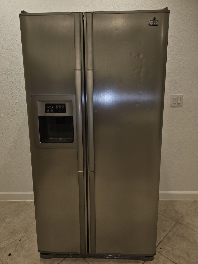 LG Refrigerator 