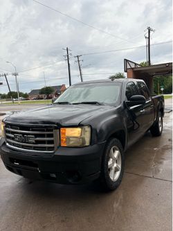 2011 GMC Sierra