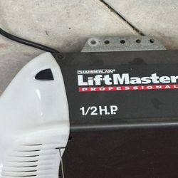 Garage Door Opener 