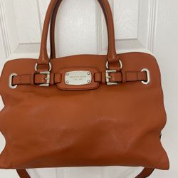 Orange purse sales michael kors
