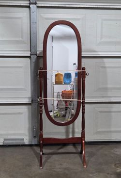 Wooden Floor Cheval Mirror/ Floor Mirror