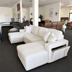 Corduroy U-Shaped Pull Out Sectional Sofa w/ Storage Chaises w/ USB + Pillows 123.03 x 62.01 x 36.02 in. H