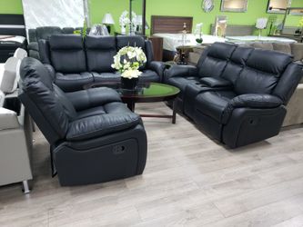 4pc living set sofa loveseat and chair. Black or brown. Apply in our website and get financing approval very fast
