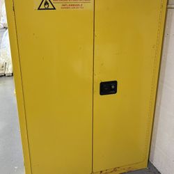 Condor flammable Storage Cabinet 30 Gallons, Double Door 