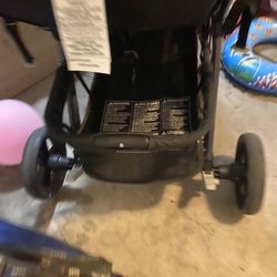Stroller 