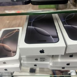 Unlocked iPhone 16 Pro Max 256GB. We Also Offer Financing For $54 Down.   Pick Up @EM Wireless Pawtucket 