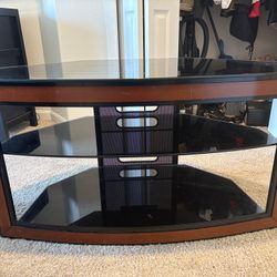 Bell’o TV Stand 