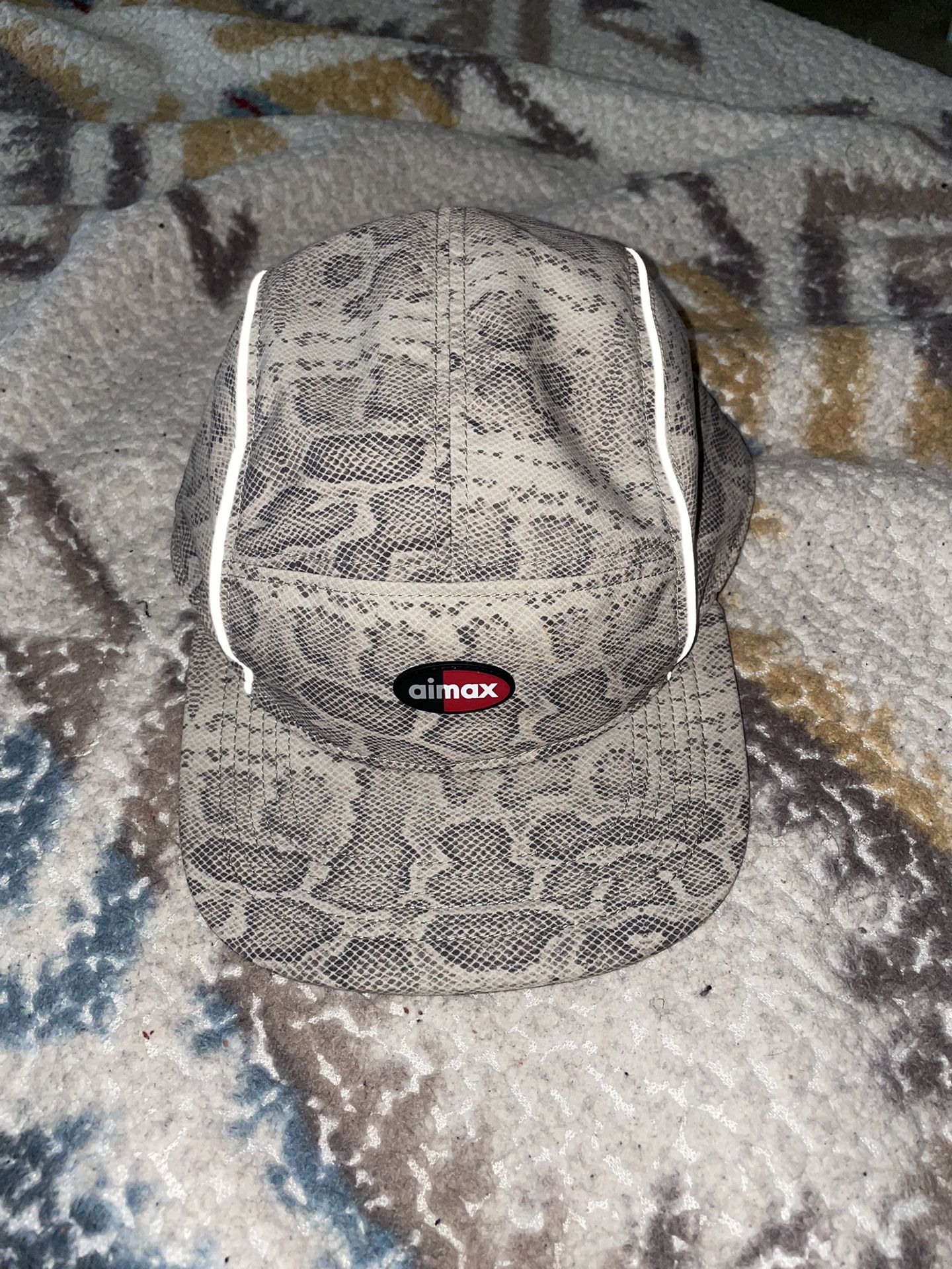Supreme Nike Air Max Running Hat