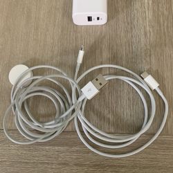 iPhone. Apple Watch Charging Set