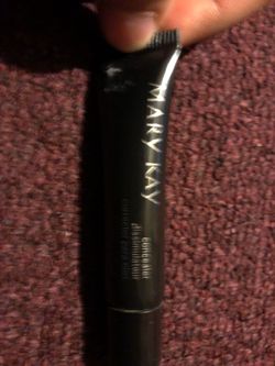 Mary Kay concealer