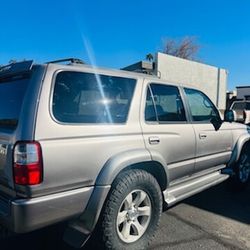 Toyota  4Runner