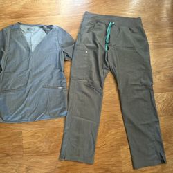Figs Scrubs MEDIUM