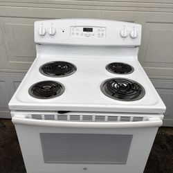 GE Electric Stove