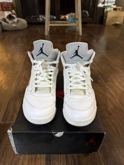 Metallic White Retro 5 Sz12