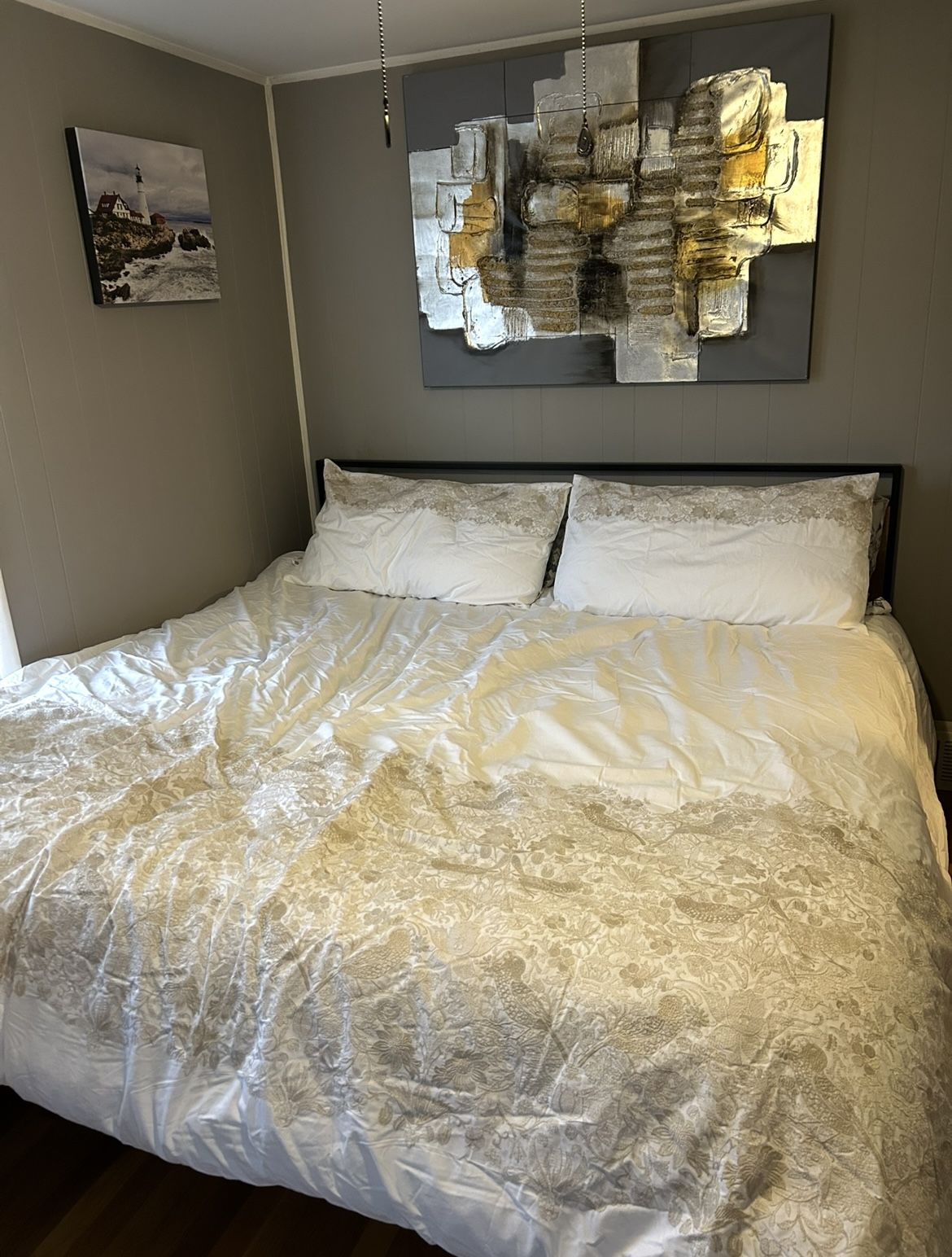 King Size Comforter With 2 Shams