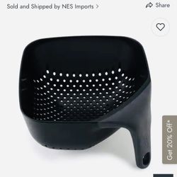 Joseph Joseph Square Colander - Medium, Black