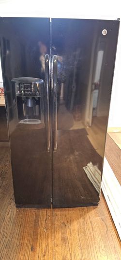 GE Refrigerator