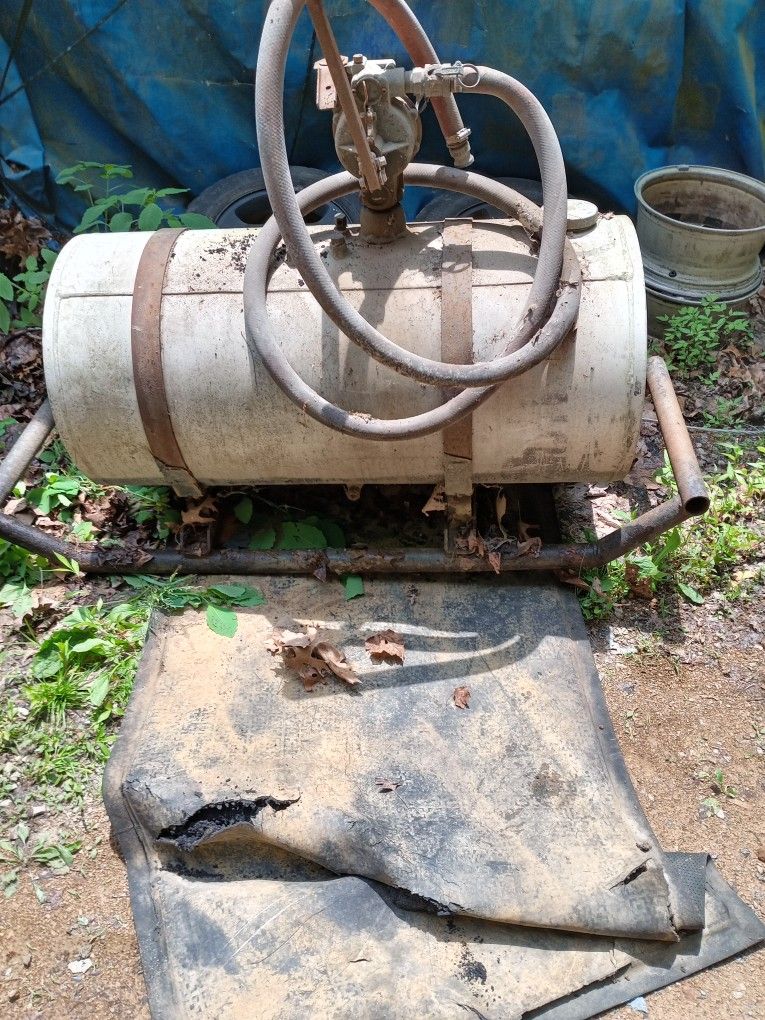 Fuel Storage Tank W/Pump