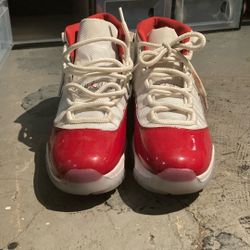 Jordan 11s