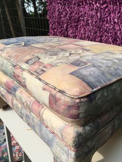 Ottoman / footstool