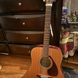 Yamaha Acoustic Guitar 🎸 