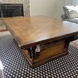 Henredon Coffee Table With Huge Hidden Compartment 