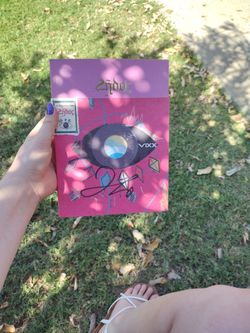 Signed Vixx Album Zelos