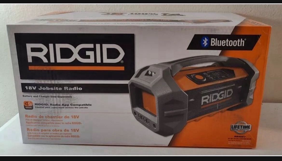 RIDGID Jobsite Radio Speaker Bluetooth Wireless R84087 18V Weather-Resistant 2