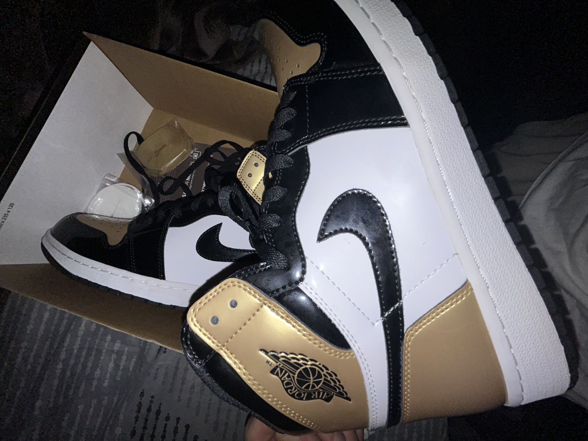 Nike AJ 1G