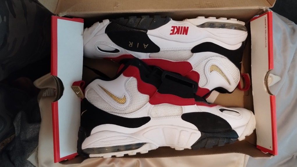 Nike