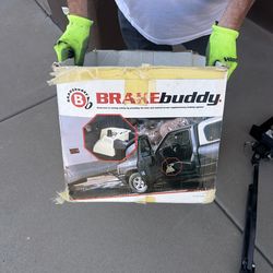 Brake buddy