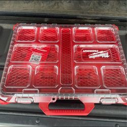 Milwaukee PACKOUT Organizer