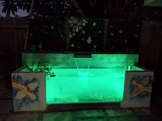 We make your aquarium to your liking and size. The best prices in Florida.