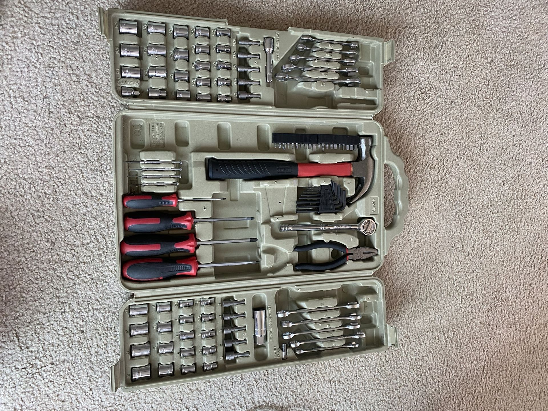123-Piece Household Hand Tool Set with Case – Excellent Condition